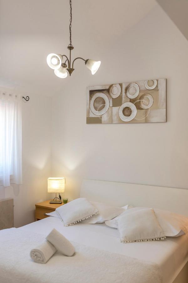 Villa Loza - Resort Moja Stina Seoca Kültér fotó