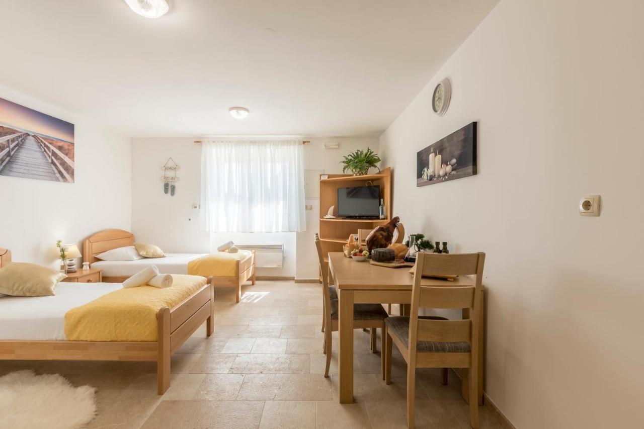 Villa Loza - Resort Moja Stina Seoca Kültér fotó